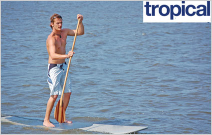 CHF 80 CHF 39 (-50%) 
Stand Up Paddle: this summer's lake hit! 
4 x 1 hour rental of Stand Up Paddle equipment at Tropical, valid until September 30 2012 (option for classes) Photo