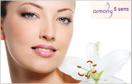CHF 50 CHF 25 
Threading hair removal for eyebrows & upper-lip at Armony 5 Sens. More precise & less painful than waxing or tweezers   Photo