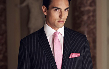 From CHF 599 instead of CHF 1880 for a custom Made-to-Measure Suit by Raj Mirpuri: Bespoke Clothiers since 1976 in London & Geneva 
 Photo
