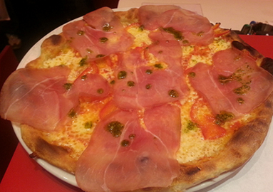 CHF 86 CHF 39 for 2 people 
Amazing Pizzas & Pastas at Camilo's Place, sister restaurant of Espresso Club. Valid dinner only Photo