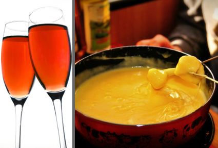 CHF 68 CHF 34 
Traditional Fondue Dinner for 2 incl Kir Aperitifs & Cheese Fondue at Cafe Restaurant St Gervais (Valid dinner only) Photo