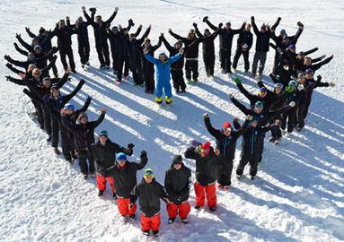 CHF 250 CHF 150 
2-hours private ski or snowboard lesson for 1-5 people at Verbier or Zermatt with European Snowsport Ski School. For all levels & ages  Photo