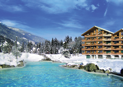 CHF 44 From CHF 25 for 2 people 34 degrees all winter, just 90 minutes from Geneva: pass for 2 people to Thermes Parc Thermal Baths Complex, incl natural thermal river, indoor & outdoor pools, hot tubs & more  Photo