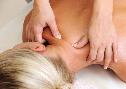 Prevent & Alleviate Back & Neck Pain the Natural Way!
CHF 150 CHF 59 for a 45 minute Session (incl Examination & Treatment) by certified Osteopath Patrick Aeberli.  At the new luxurious Esthemedic Center Photo
