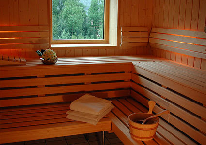 Ultimate Relaxation Just 1 hour from GVA: CHF 60 CHF 29 for 2 passes to Yverdon-les-Bains Thermal Baths + Relaxation Complex incl thermal spa pools, saunas, hammams, Japanese bath, tropical shower and Jacuzzi 
Validity extended to Oct 31 2013 (originally expired Aug 31 2013), to compensate for venue being closed Aug 5-30 2013 Photo