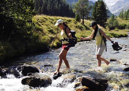 Valid all summer 2013 CHF 460 229 for 2 nights for 2 people   
Summer getaway in amazing 4 Vallées - Veysonnaz (Valais) , just 1h45 from Geneva: 2 nights for 2 people at Hotel Chalet Royal, rated 