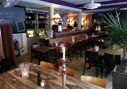 Eat, Drink, Dance & be Merry at L'Aiglon Bar & Restaurant: CHF 88 CHF 39 for Afterwork Menu for 2 incl Main Course & 2 Drinks per Person  Photo