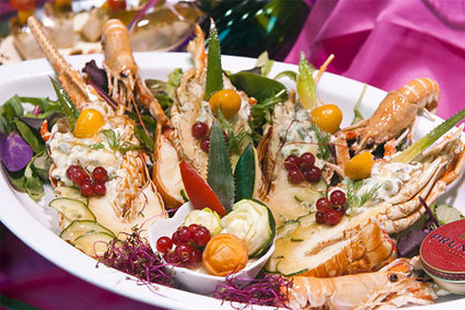 CHF 200 CHF 99 
Grande Boucherie de Molard: Gourmet gift basket (Salmon, Foie Gras, Truffles Risoto, Wine, More) + CHF 30 credit towards anything in the store Photo