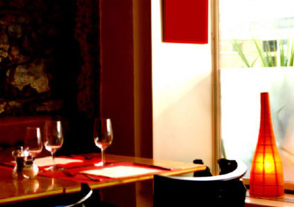 CHF 132 CHF 66 for 2 people 
Contemporary French cuisine at Le Gout des Autres in Eaux-Vives. Includes any starter + main + dessert of your choice (valid Dinner only) Photo