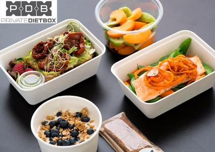CHF 100 CHF 49 
Eat a healthy diet the easy way: breakfast + lunch + dinner cooked fresh daily by a chef and delivered to your door for 2 days by Private DietBox.
Choose from 4 menu programs: 

Weight loss  
Healthy eating 
Paleo 
Detox  Photo