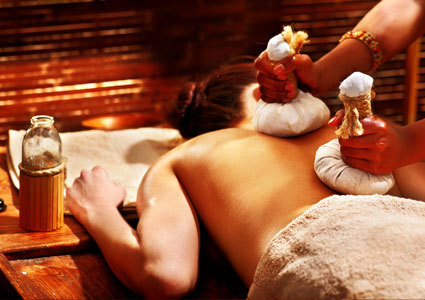 Ayurvedic Warm-Oil Massage (