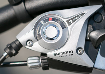 CHF 649 CHF 399 Oschner Sport's best-seller 
All-Terrain Mountain Bike Stoke Blade (24-speed) direct from Ochsner Sport Switzerland, incl 2 year guarantee. Unisex model, 4 sizes available. Collect your bike from Ochsner Sport Geneva from May 19 onwards  Photo