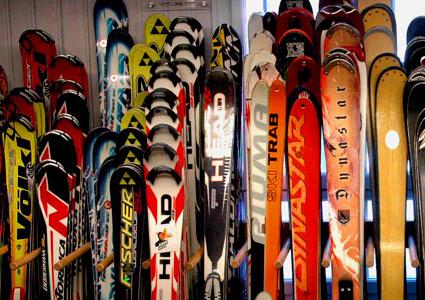 Verbier Ski Rentals: Pay CHF 49 for a voucher worth CHF 100 towards all ski / snowboard / accessories rentals at Ski Service Verbier (Verbier village) & Ski Service Les Ruinettes (mountain top) Photo