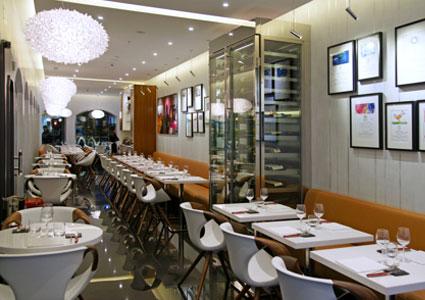 CHF 112 CHF 67 
Just Opened: Entrecote Dinner for 2 at the New Wine & Beef Restaurant at Place Fusterie. Valid Dinner  7/7  Photo
