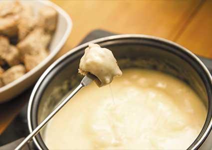 CHF 80 CHF 39 for 2 people 
Traditional Fondue or All-you-can-eat Raclette Dinner, with Kir Cocktails, at Café Restaurant St Gervais (Geneva Center).
Valid Dinner Mon-Sat Photo