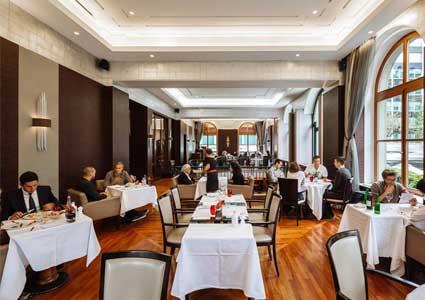 Just Opened at the 5* Hotel Metropole: 
Modern Italian Cuisine at Gusto 

Pay CHF 79 for CHF 140 Credit for 2 People 
Pay CHF 149 for CHF 280 Credit for 4 People Valid Dinner 7/7 Photo