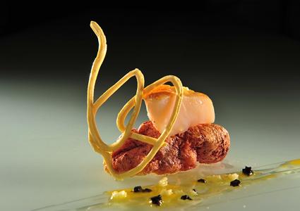 Denis Martin (18/20 GaultMillau) in Vevey: Unique Molecular-Gastronomy Experience incl Culinary Show in Chef Martin's Laboratory and 20-Course Dinner 
CHF 450 CHF 299 for 1 Person  Photo