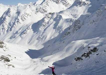 VERBIER Full-Day Ski Pass Valid All Season 7/7
Max 4 passes per person
 Photo