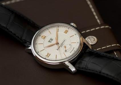 CHF 3450 CHF 1999 
Baume & Mercier 'Classima' Men's Watch. Collect it this Friday from BuyClub's Geneva office or have it delivered to you by this Monday Photo