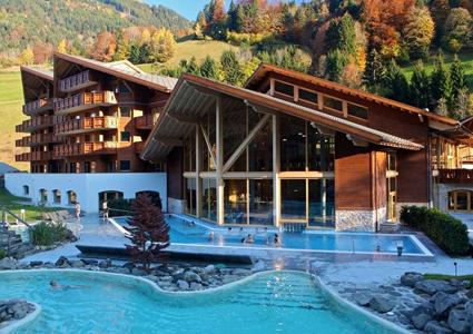 Ultimate Summer Chillout in the Alps 

CHF 44 CHF 22 for 2 Passes to Thermes Parc Thermal Baths Complex incl natural thermal river, indoor & outdoor pools, hammam, jacuzzi & more 
 Photo