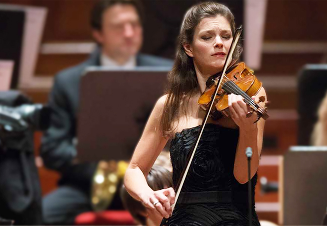 Orchestra Suisse Romande at Victoria Hall Performing Rachmoninoff & More, Starring one of the World's Greatest Violinists Janine Jansen

Guest Stars:


	Conductor Peter Oundjian
	Violinist Janine Jansen

 Photo
