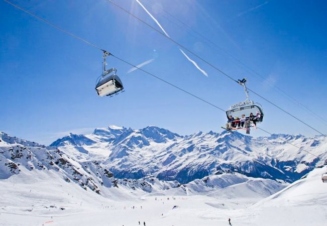 Best Seller
VERBIER Daily Ski Passes 


	Valid from Jan 23 onwards 7/7 all season​
	Receive online code = no wait at the caisse

 Photo