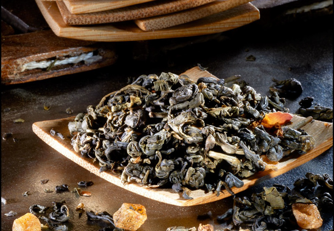 Premium Tea Gift Set at TEKOE Tea Shops


	Collect your gift set 7/7 at TEKOE Cornavin or Airport
	Gift Set Includes 5 Premium Tea Blends + 1 Blooming Tea + 1 Infuser

 Photo