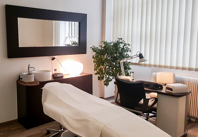 Recently Opened
Pampering 1h Massage at Pause Urbaine Salon
(Geneva Center)

Choose Relaxing Oil Massage
or
Lymphatic Drainage Massage
 Photo