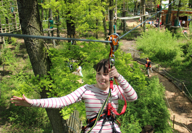 Recommended by 98% of BuyClubbers
​2 Entries to Parc Aventure Genève Rope-Park (Accrobranche). From Age 5, Valid All Summer

A great family day out swinging from trees, crossing obstacles, climbing webs & more
 Photo