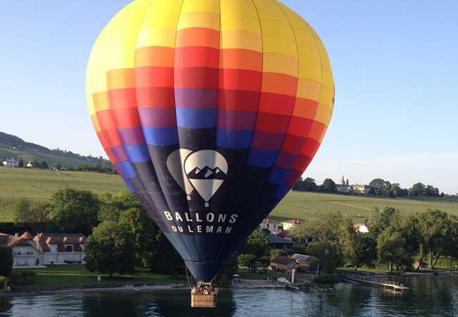 Once In A Lifetime Experience!
5 Stars on Facebook & Google

Hot Air Balloon Ride from Geneva / Lausanne / Rolle / Gstaad / Fribourg with
BALLONS du LEMAN


	Each voucher valid for 1 person
	Valid 2 years


 
 Photo