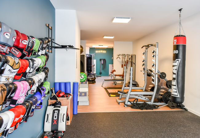 4.8 Stars on Google
3 x Personal Trainings at Studio 11 (Eaux-Vives & Collonge-Bellerive)

Boutique gym with top-end equipment and private coaches focused 100% on your objective & pace. For any levels
 Photo