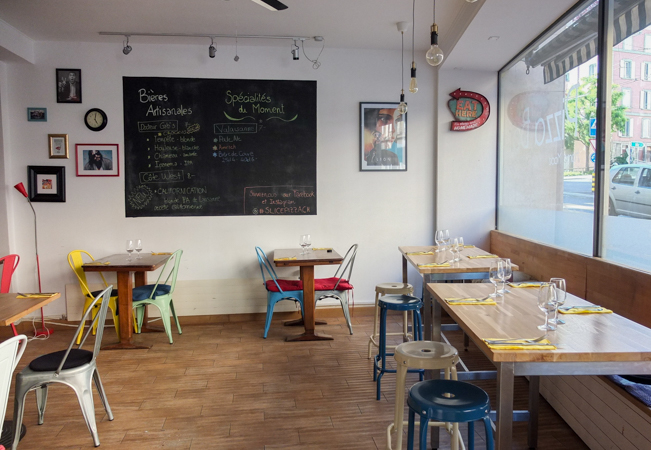 4.5 stars on Tripadvisor

Homemade New York-Style Pizza at Slice Pizza


	Pay CHF 30 for CHF 50 Open Food & Drink Credit
	Valid Dinner & Lunch, Eat-in or Takeaway

 Photo