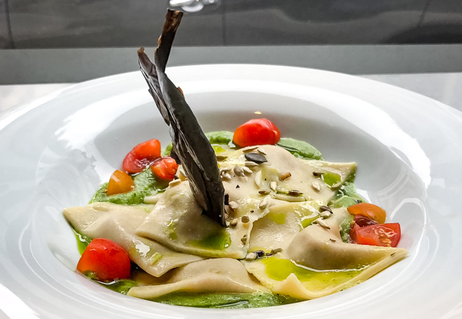 Just Opened, 4.9 Stars on Facebook
Artisanal Home-made Pasta at Fabbrica Pasta (Plainpalais)


	Pay CHF 39 for CHF 70 Credit on Food & Drinks
	Valid for Eat-in & Takeaway Mon-Fri

 Photo