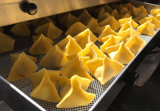 Just Opened, 4.9 Stars on Facebook
Artisanal Home-made Pasta at Fabbrica Pasta (Plainpalais)


	Pay CHF 39 for CHF 70 Credit on Food & Drinks
	Valid for Eat-in & Takeaway Mon-Fri

 Photo