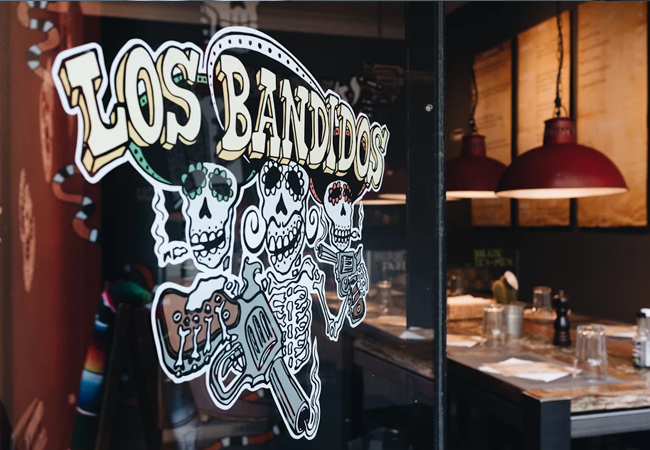 4.9 Stars on Facebook

Mexican Tex-Mex Cuisine at Los Bandidos (Plainpalais): Burritos, Tacos or Fajitas plus Drinks for 2


	Valid lunch Mon-Sat & dinner Thu-Sat
	Eat-In & Takeaway

 Photo