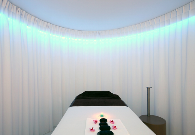 Oosmosis Luxury Spa (Rive): 


	Polynesian Sand-Pouch Massage (or CHF 220 credit towards any other massage): 220 CHF 99
	LPG Facial: 215 CHF 99
	Massage + Facial: 435 CHF 179​

 Photo