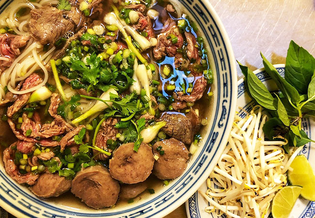 Just Opened

Vietnamese Cuisine with Dumpling House Specials at Déli'Sen

Pay CHF 39 for CHF 75 food + drinks credit for 2+ people
 Photo