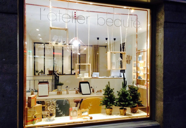 Recommended by 97% of BuyClubbers

Private Makeup Class (in English or French) at L'Atelier Beauté


	1h private class for 1 person: 100 CHF 59
	3h private class for 2 people: 220 CHF 119
	PHYT'S Detox Facial: 124 CHF 69

 Photo