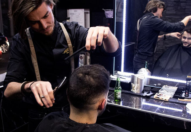 For Men Exclusively

Haircut + Shave (or Beard Trim) at The BarbershopLocations:


	Geneva Plainpalais + Nations + 
	Voltaire (NEW!)
	Morges
	Nyon
	Vesenaz
	Yverdon (NEW!)

 Photo