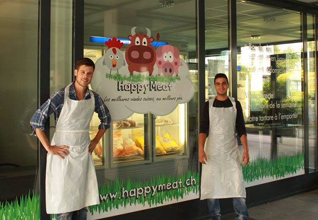 4.5 Stars on Facebook ​Japanese Kobe Beef (Certified A5 Highest Grade) or American Black Angus Striploin (Certified USDA-Prime) Delivered to Your Door by HappyMeat Vaud
 Photo