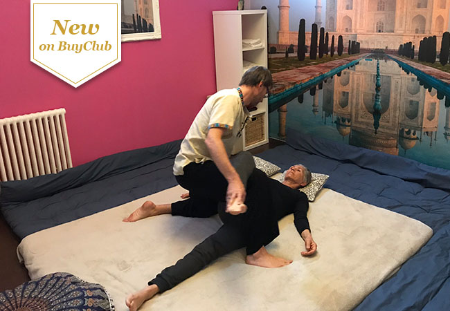 "Enhances energy flow & rejuvenates" - LIVESTRONG

1h or 1h30 Thai-Yoga Massage at Terra Move (Grand-Lancy)

Thai-yoga massage blends classic Thai massage with gentle yoga stretching. Its many benefits incl improved circulation, increased flexibility & deep relaxation

 
 Photo