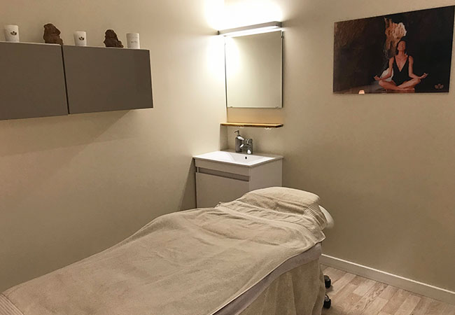 5 Stars on Google

Institut Biotonique (Nyon): Massage, Facial or Scrub+Massage Package

This cosy Nyon institute use their own 100% natural Swiss-made products, adapted to your skin type
 Photo