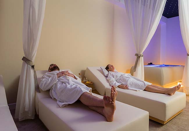 5 Stars on Google

Massage (8 Types) or
Facial at ALMA Clinique in Malagnou

This beautiful center, opened in 2019, offers 8 massage types by ASCA-certified therapists, facials, duo treatment rooms & more
 Photo