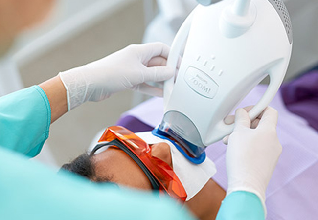 4.9 Stars on Google

Rh&ocirc;ne Dental Clinic: 
Dental Cleaning with Dentist Checkup, or ISO-Certified Teeth Whitening

Top-end treatments at one of Geneva's longest-running dental clinics, managed by a team of highly-qualified dentists



 
 Photo