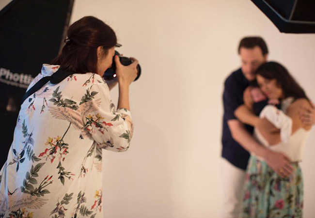 Recommended by 100% of BuyClubbers

Photo Shoot (Family or Individual) at Studio Gianelli

Capture your best memories with these top-rated photographers, for 1-8 people. The studio is in Jonction
 Photo