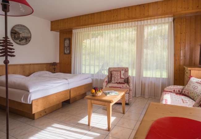 Valid 7/7 Until September

Bains D'Ovronnaz Thermal Baths & Spa: 2 Daily Entries with Option for Overnight Stay

Escape to the Valais Alps - just 2h from Geneva and 1h15 from Lausanne - to one of Switzerland's largest natural baths & spa complexes
 Photo