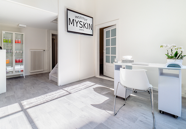 Just Opened at New Location

MYSKIN Institute: Rated 5 Stars on Facebook

Choose: 


	Facial (classic or radiofrequency)
	Massage (relaxing, lymphatic drainage, or slimming)
	OPI mani+pedi

 Photo