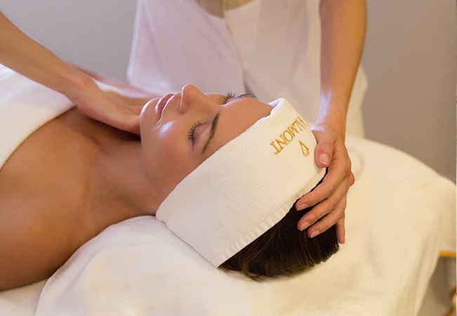 Recommended by 92% of BuyClubbers

Spa Valmont at the 5* Fairmont Grand Hotel Geneva (formerly Kempinski Hotel), Valid 7/7

Choose Massage (relaxing or Ayurvedic), VALMONT® Facial, or Duo-massage
 Photo