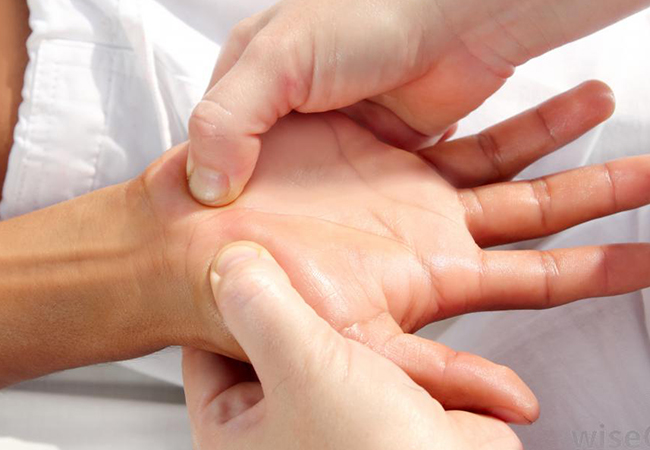 Recommended by 95% of Buyclubbers

Holistic Treatments at Boddhi Clinic (Chambésy): Therapeutic Massage / Cupping / Acupuncture / TuinaBoddhi Clinic's team was trained in one of China's largest hospitals & in London's School of Massage
 Photo