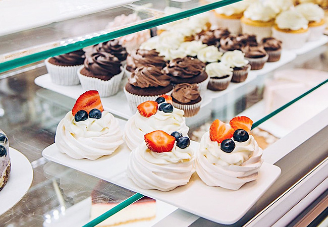 "Refined" - Gault&Millau
​Christie&rsquo;s Bakery​ (Plainpalais 7/7 & Corsier): Afternoon Tea, All-Day Brunch & More. 1 Voucher = CHF 65 Credit

Charming English-style tearoom bakery with an all-day menu of homemade pastries, pancakes, toasts, salads & more, for eat-in & take-away
 Photo